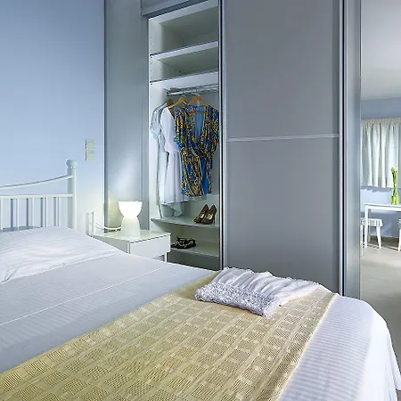 Casa de hóspedes Xenia & 4*