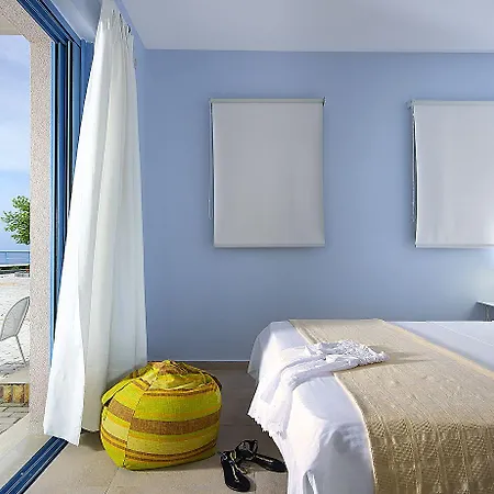 Xenia & Gasthuis Pilí